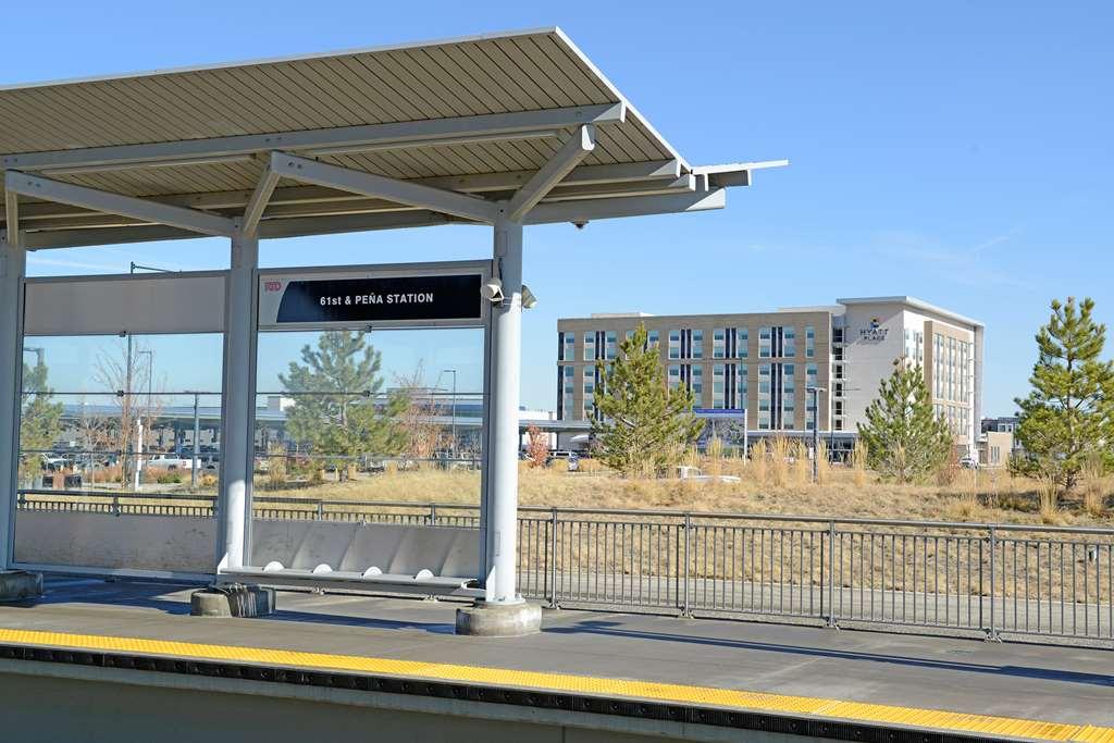 Hyatt Place Pena Station/Denver Airport Hotel Екстериор снимка